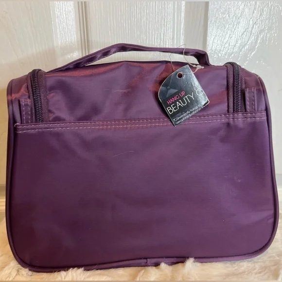 GO HANGING TOILETRY ZIPPERED BAG - Picture 1 of 10